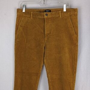 F21 Men's Size 34 Golden Brown Corduroy Slim Skinny Short Pants